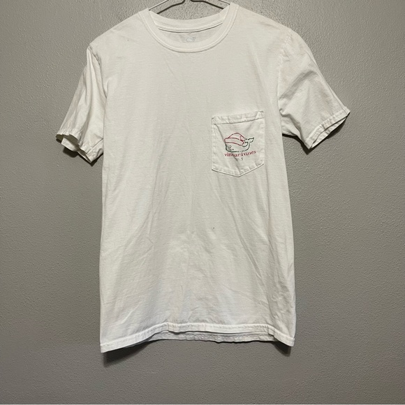 Vineyard Vines Tops - Vineyard Vines Womens Xmas Graphic Print Short Sleeve T Shirt